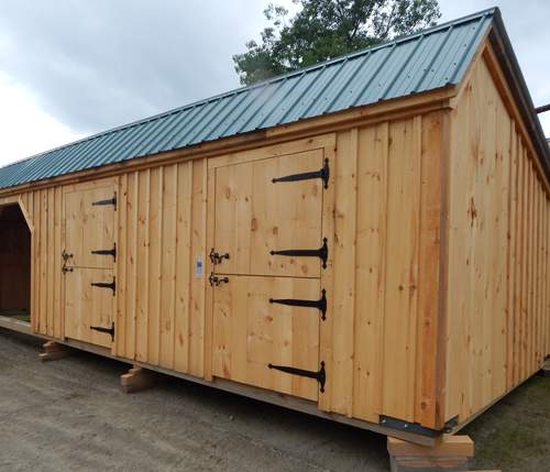 12x20 Stall Barn with dutch doors