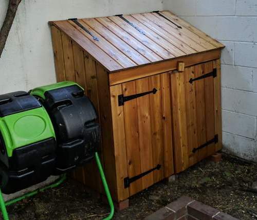 2x4 Garbage Bin - small storage shed for trash and recycling organization.